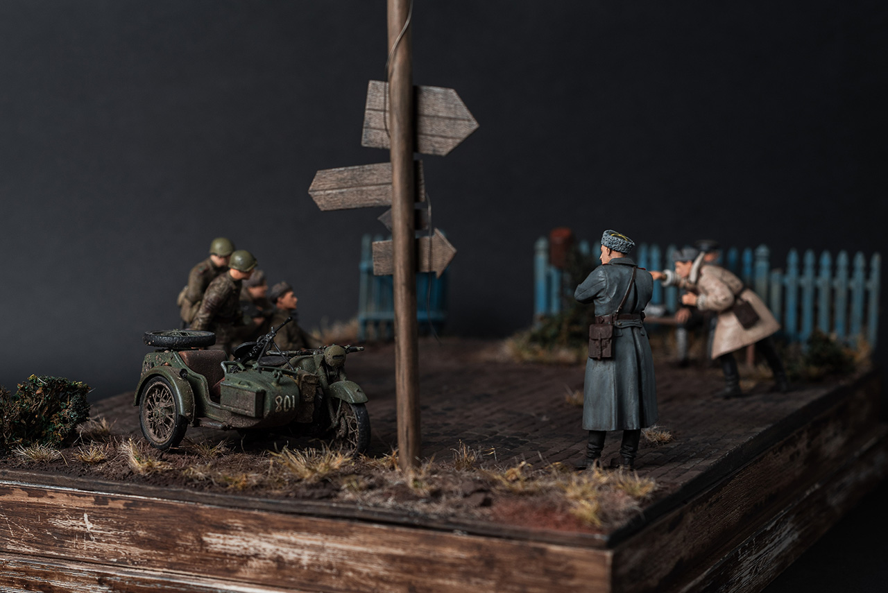 Dioramas and Vignettes: Photoshoot for a newspaper, photo #5