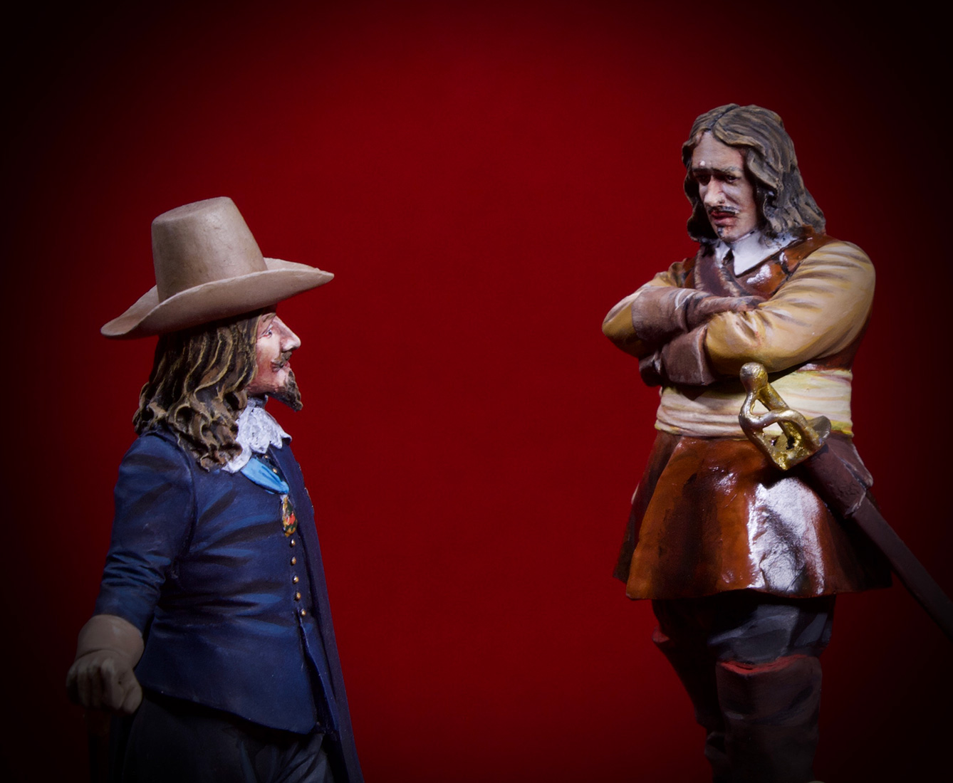 Figures: Charles I and Oliver Cromwell, photo #8