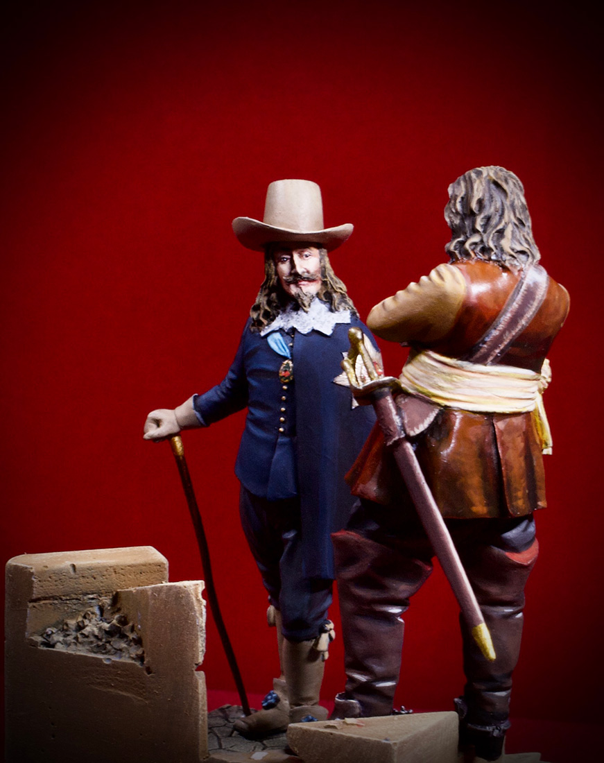 Figures: Charles I and Oliver Cromwell, photo #9