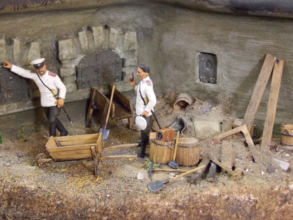 Dioramas and Vignettes: Saving of Fougasse the cat. Port Arthur 1904, photo #5