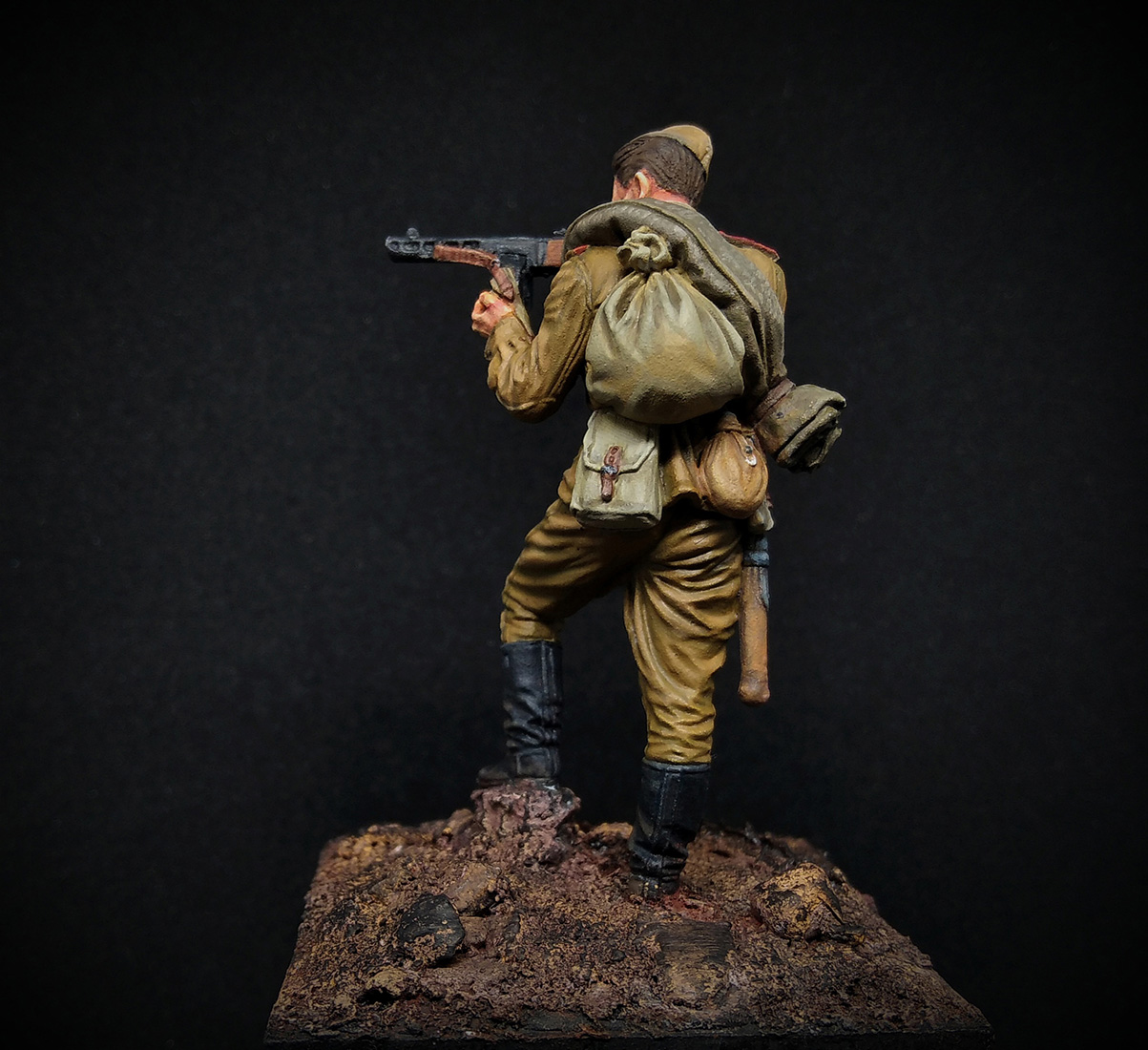 Figures: Red Army soldier with PPSh. 1943-45, photo #4
