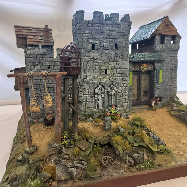 Dioramas and Vignettes: Medieval castle