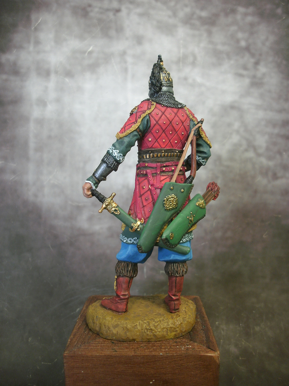 Figures: Noble Tatar warrior, 14th cent., photo #5