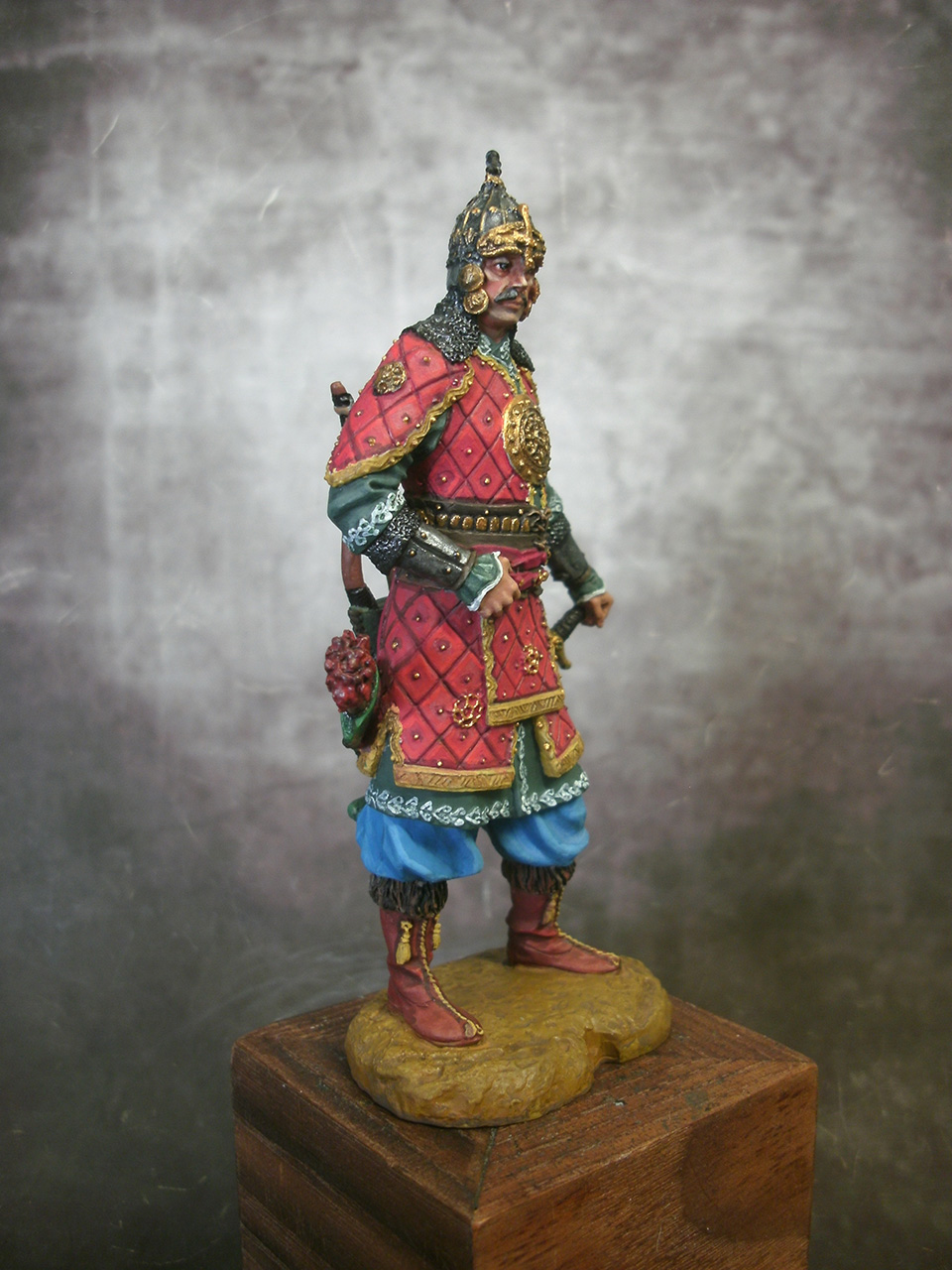 Figures: Noble Tatar warrior, 14th cent., photo #8