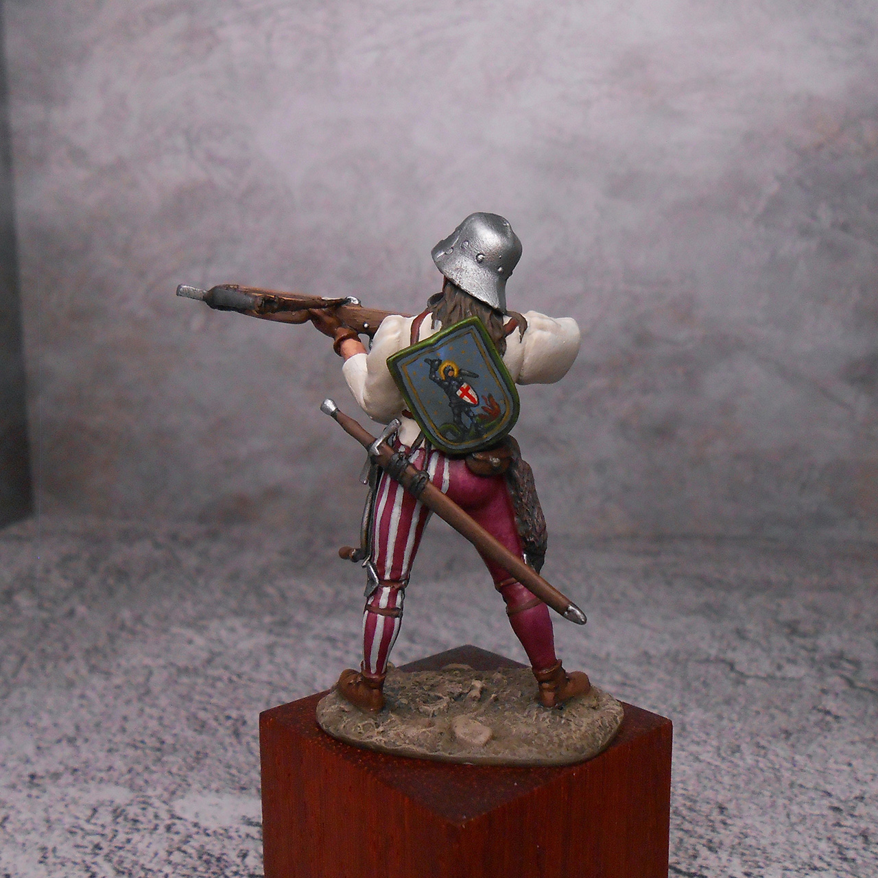 Figures: Medieval crossbowman, photo #2