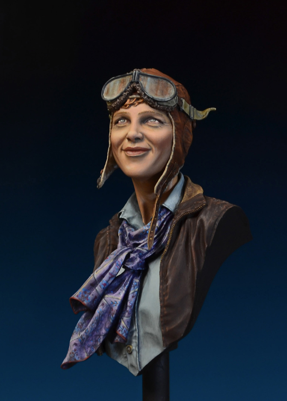 Figures: Amelia Earhart, photo #2