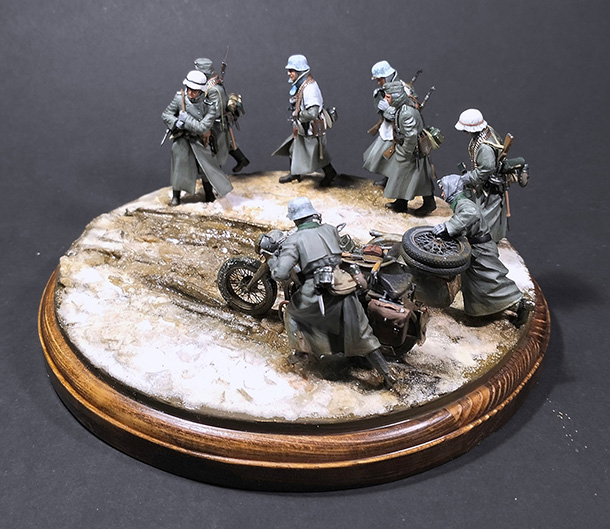 Dioramas and Vignettes: Cold Wind