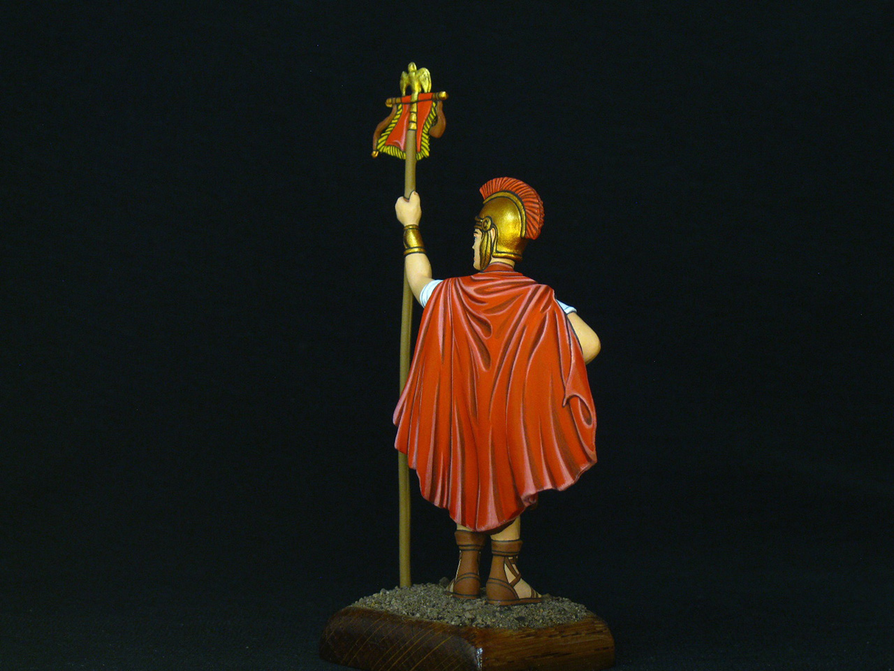 Figures: Roman tribune, photo #6