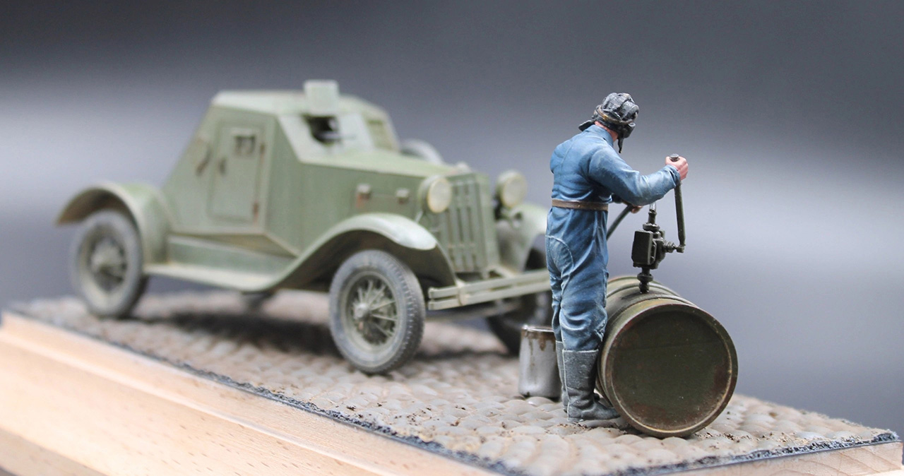 Dioramas and Vignettes: Soviet armored car D-8, photo #2