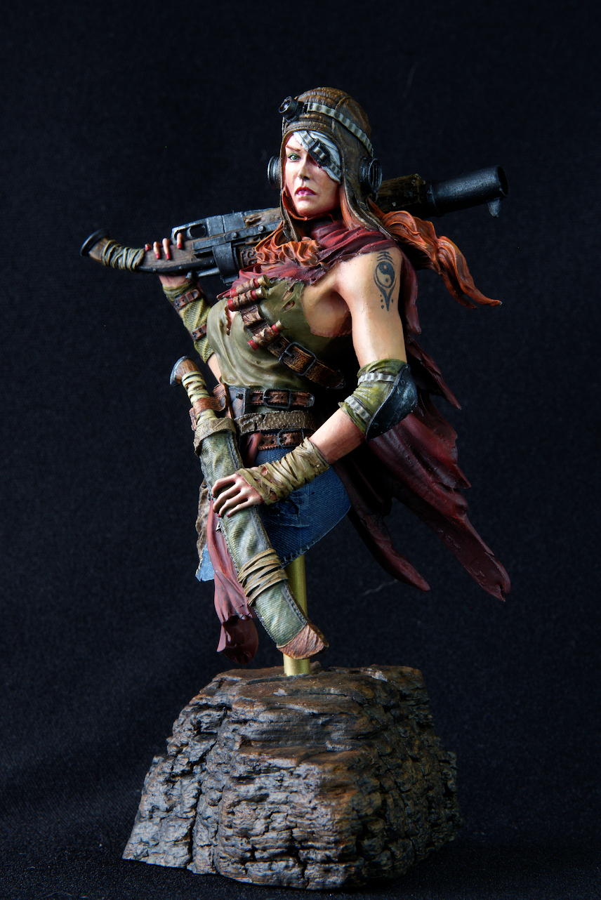 Figures: The Huntress, photo #2