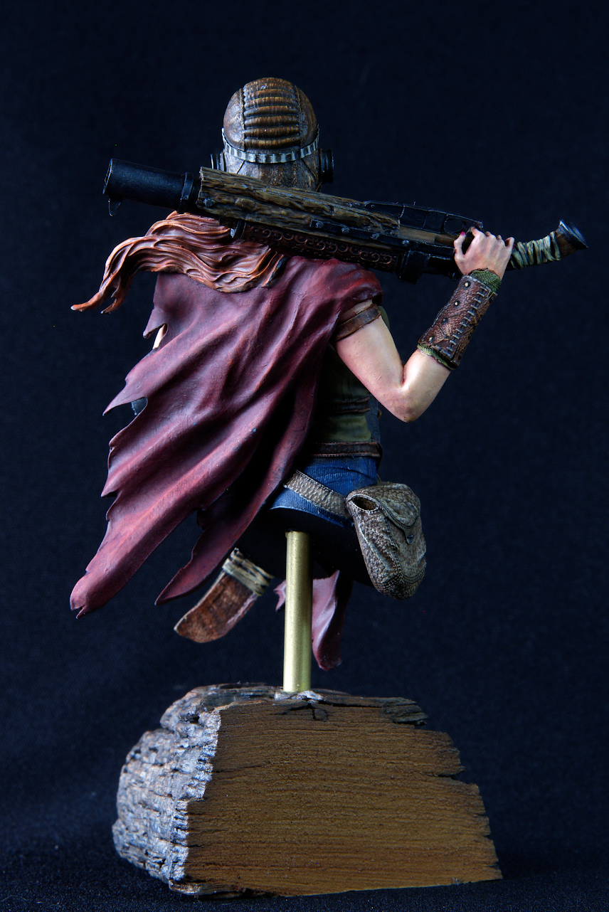 Figures: The Huntress, photo #6