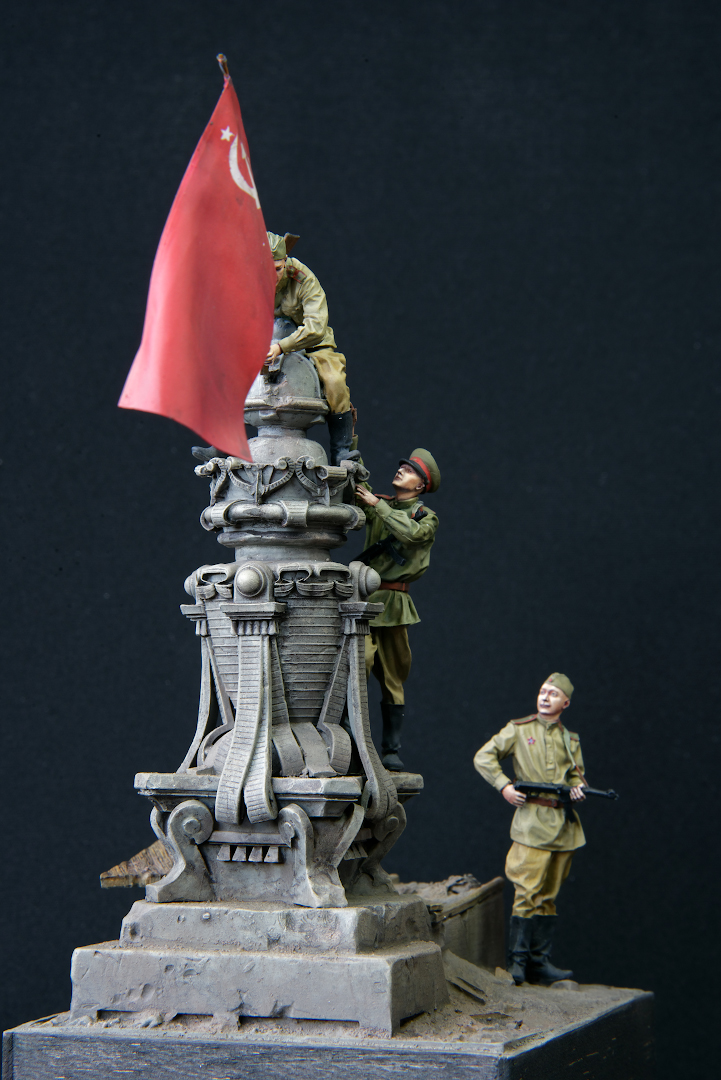 Dioramas and Vignettes: Red flag over Berlin, photo #3