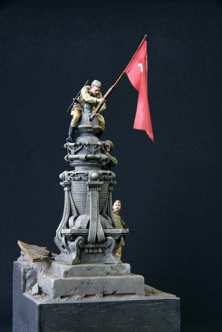 Dioramas and Vignettes: Red flag over Berlin, photo #5