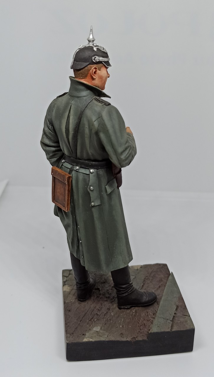 Figures: Officer, WWI, photo #4