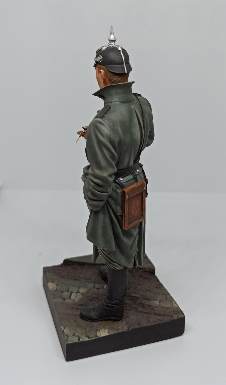 Figures: Officer, WWI, photo #6