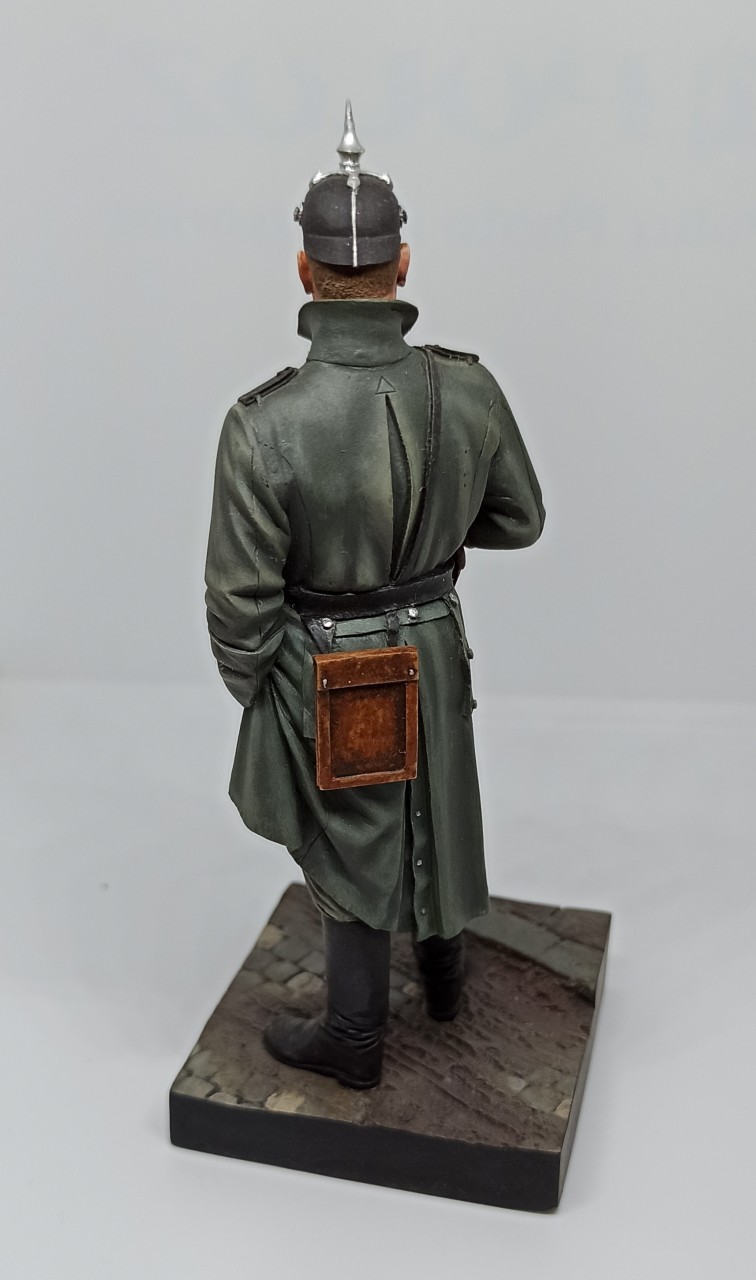 Figures: Officer, WWI, photo #7