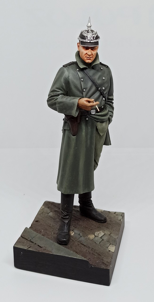 Figures: Officer, WWI