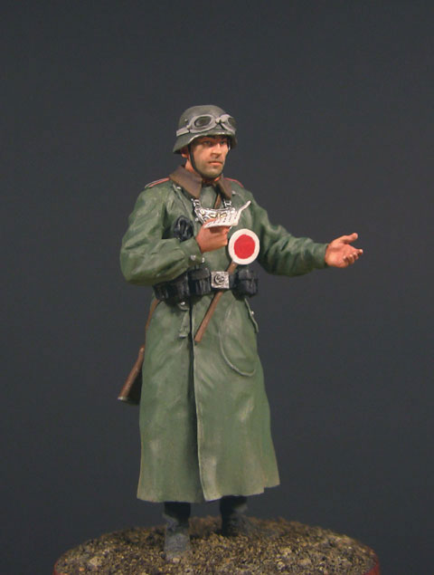 Figures: German Feldgendarme, photo #2