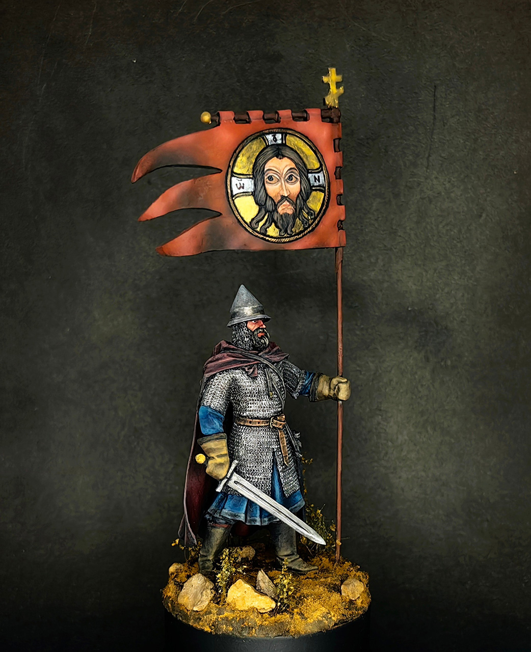 Figures: Russian warrior with the standard, photo #3