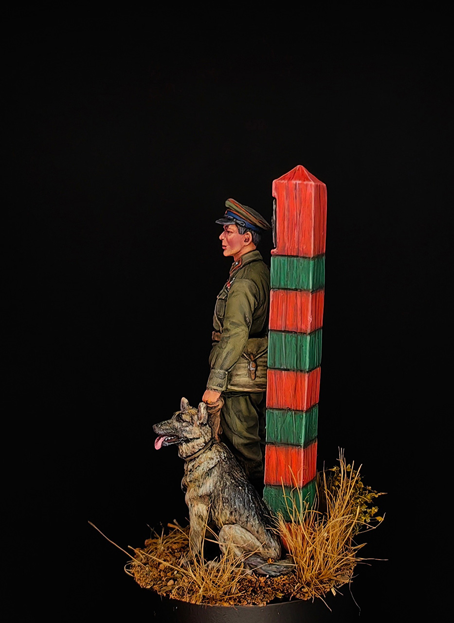 Figures: Soviet border guard with a dog, photo #4