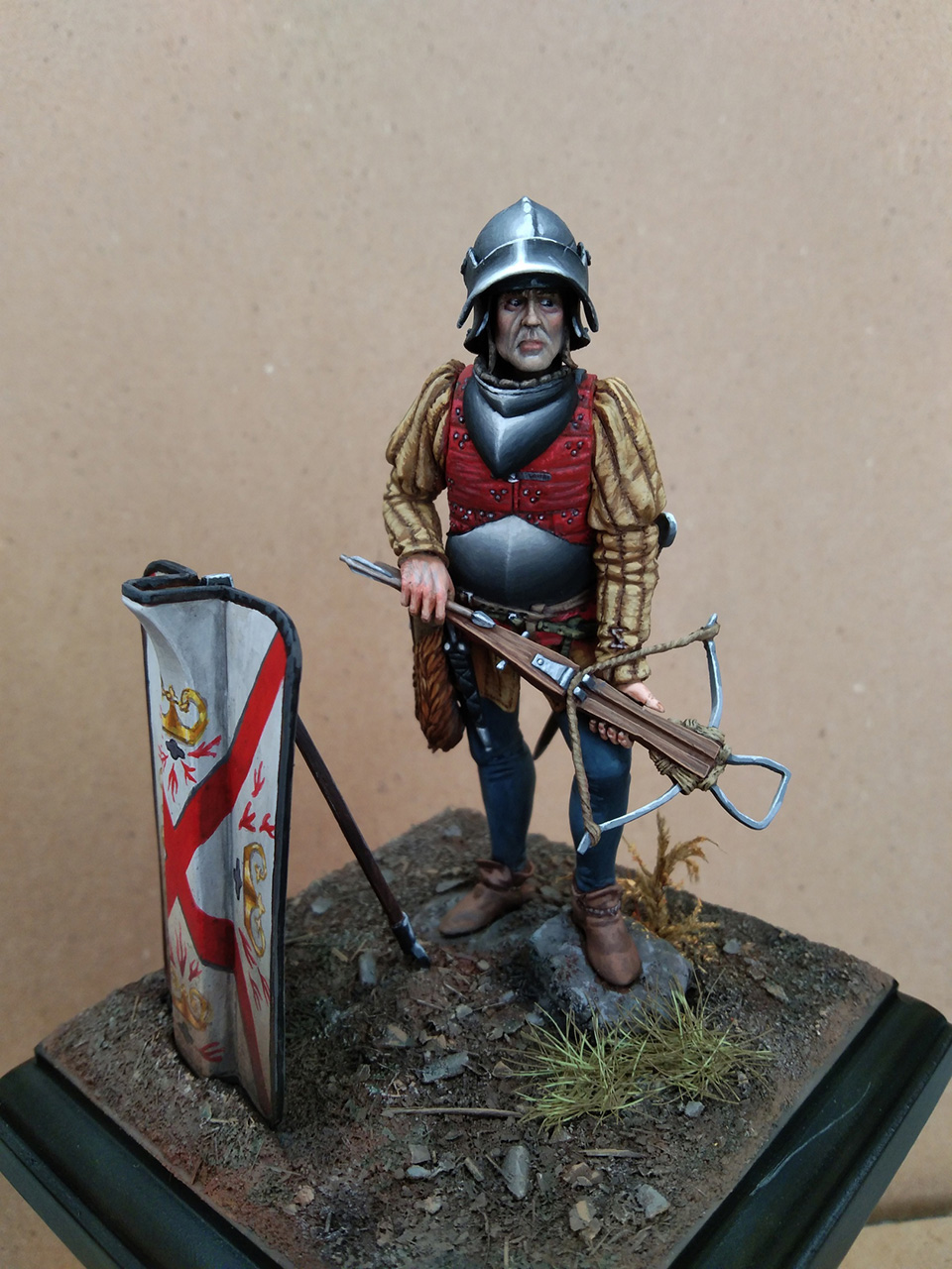 Figures: Crossbowman, 15th century, photo #2