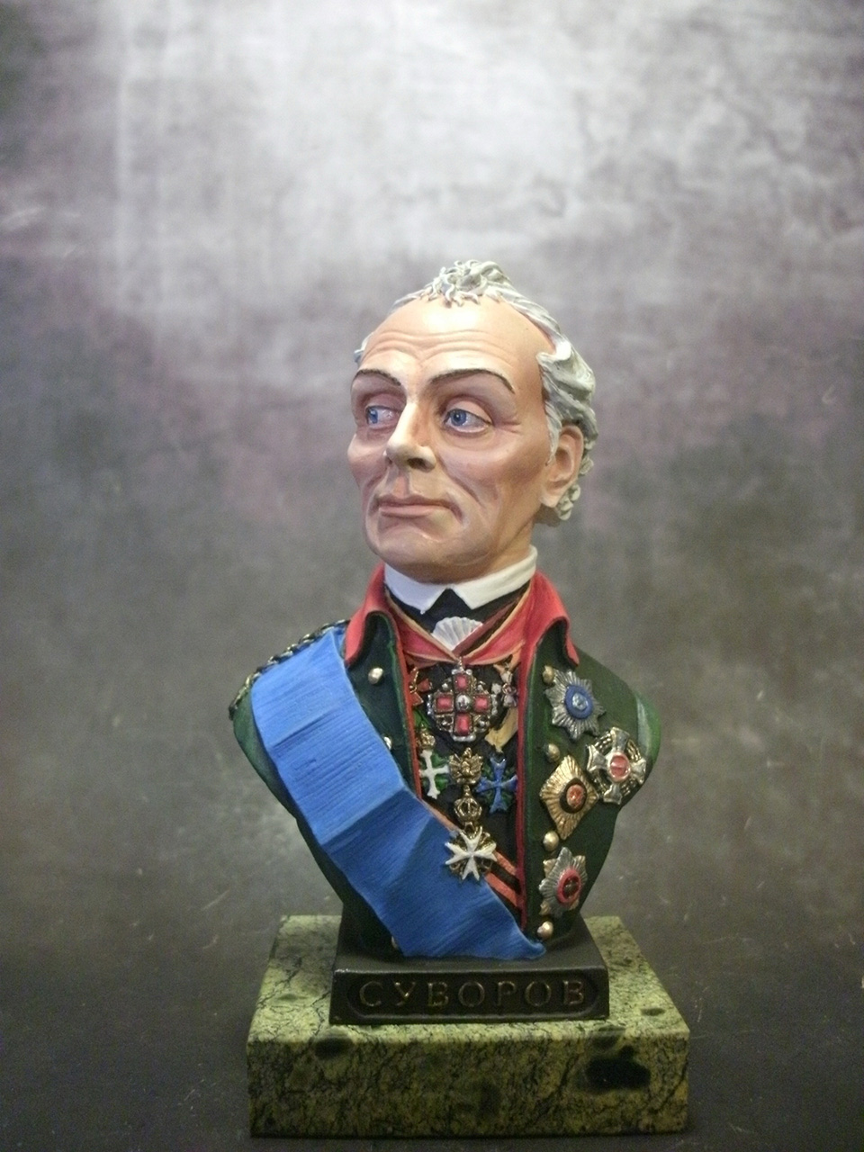 Figures: Alexander Suvorov, photo #1