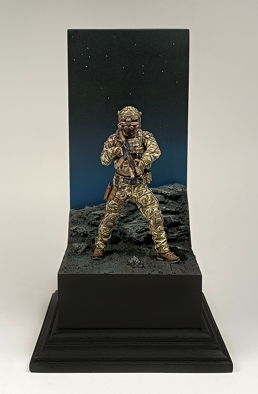 Figures: Warrior of the night, photo #1