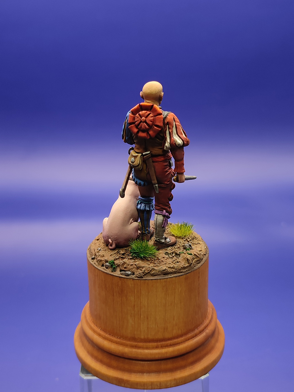 Figures: Landsknecht with a pig, 16th century, photo #8