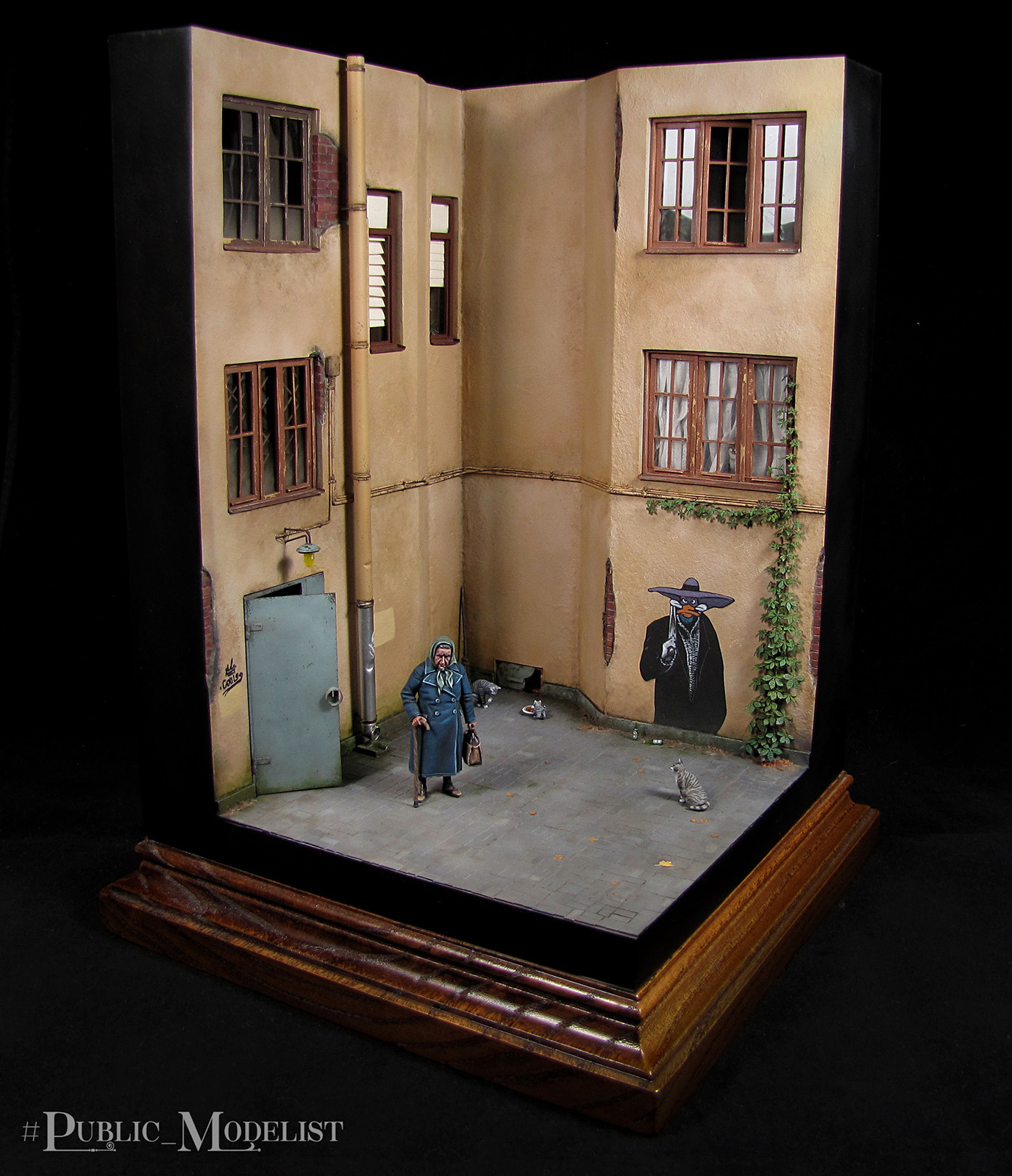 Dioramas and Vignettes: Casual St.Petersburg, photo #1