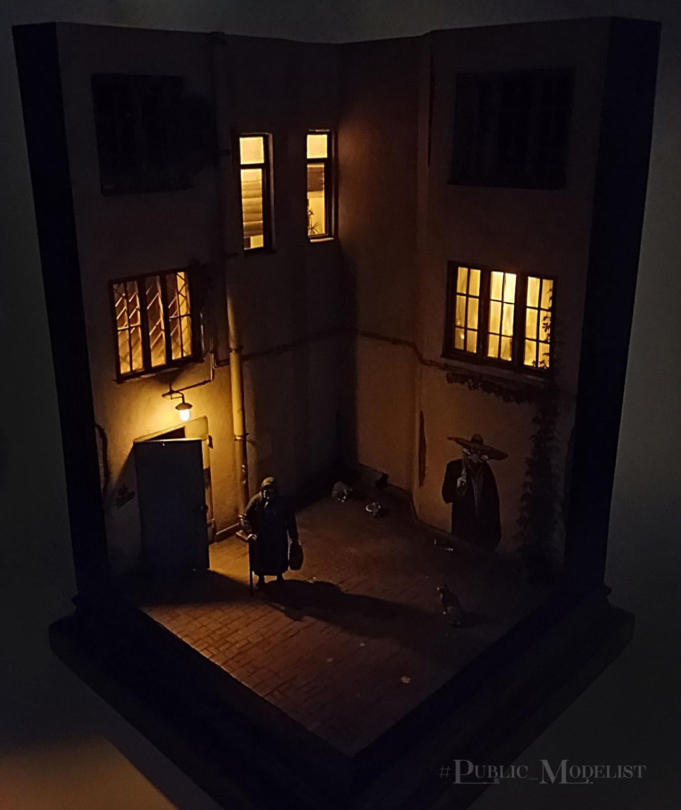 Dioramas and Vignettes: Casual St.Petersburg, photo #2