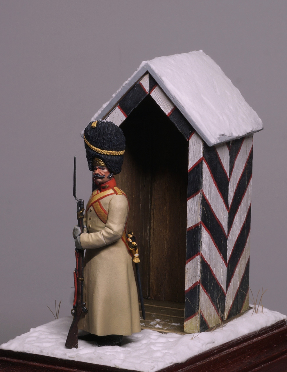 Figures: Palace grenadier, 1832, photo #6