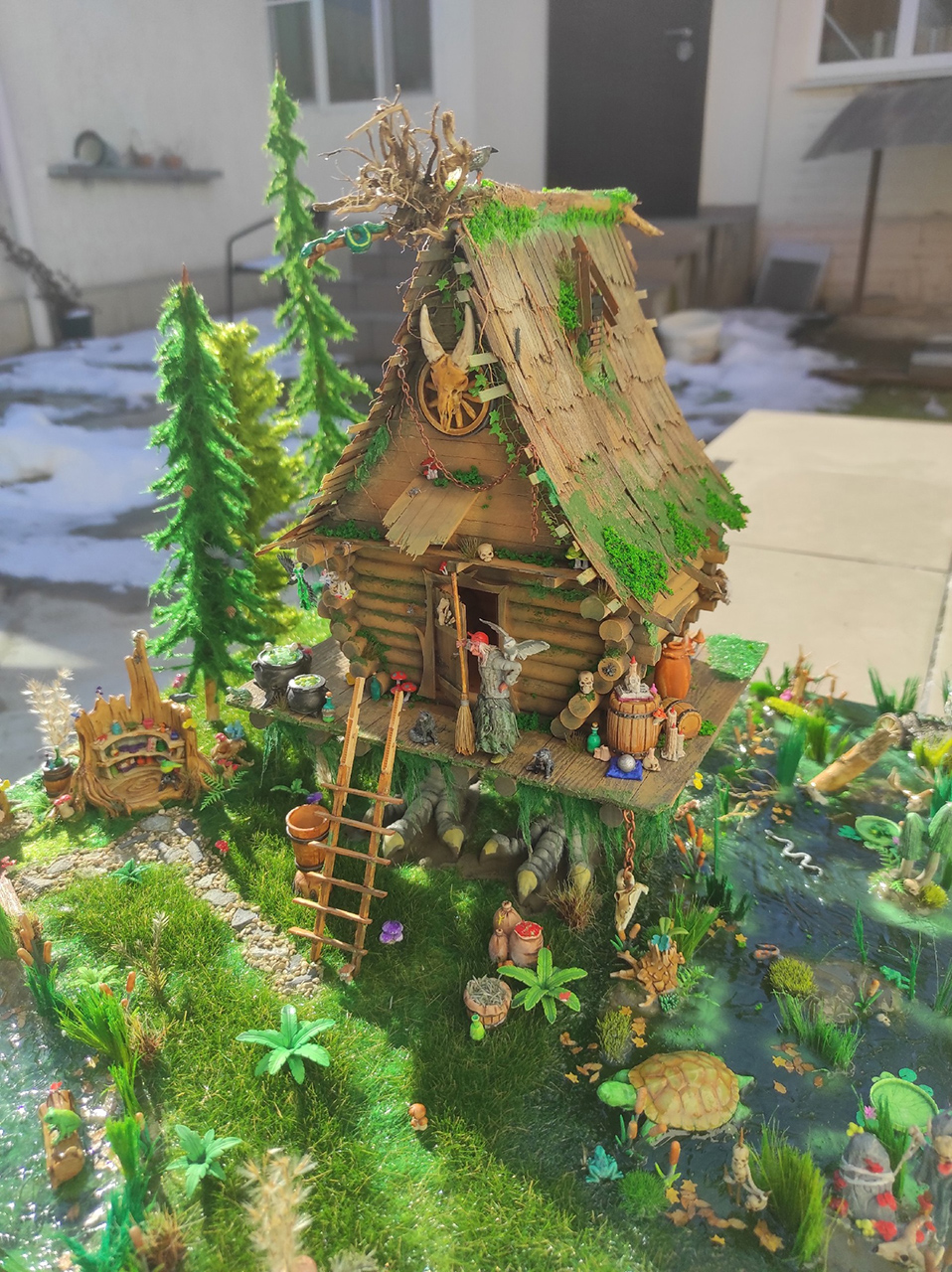 Miscellaneous: Mistress of the Forest, photo #7