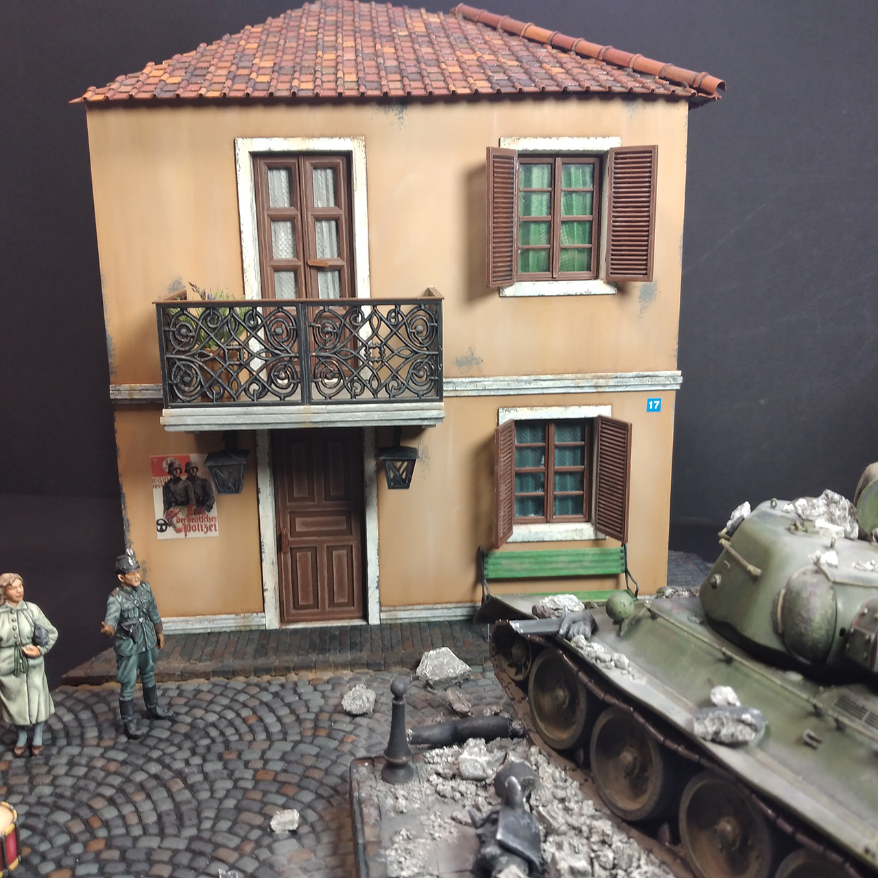 Dioramas and Vignettes: Bring me some beer!, photo #22