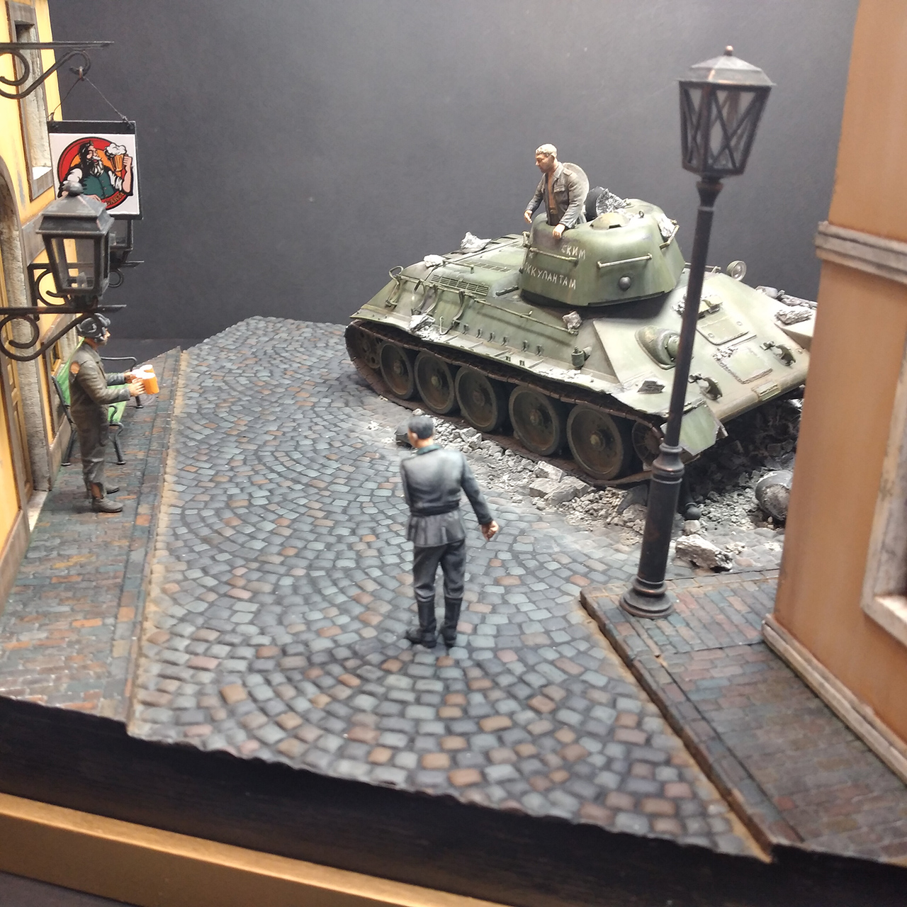 Dioramas and Vignettes: Bring me some beer!, photo #7