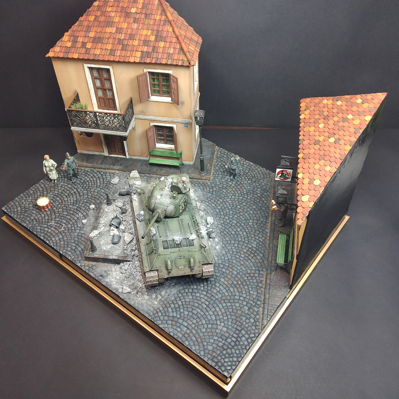 Dioramas and Vignettes: Bring me some beer!, photo #9