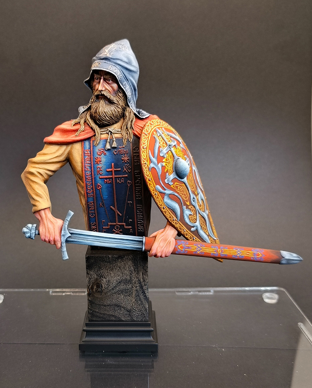 Figures: Peresvet, photo #1