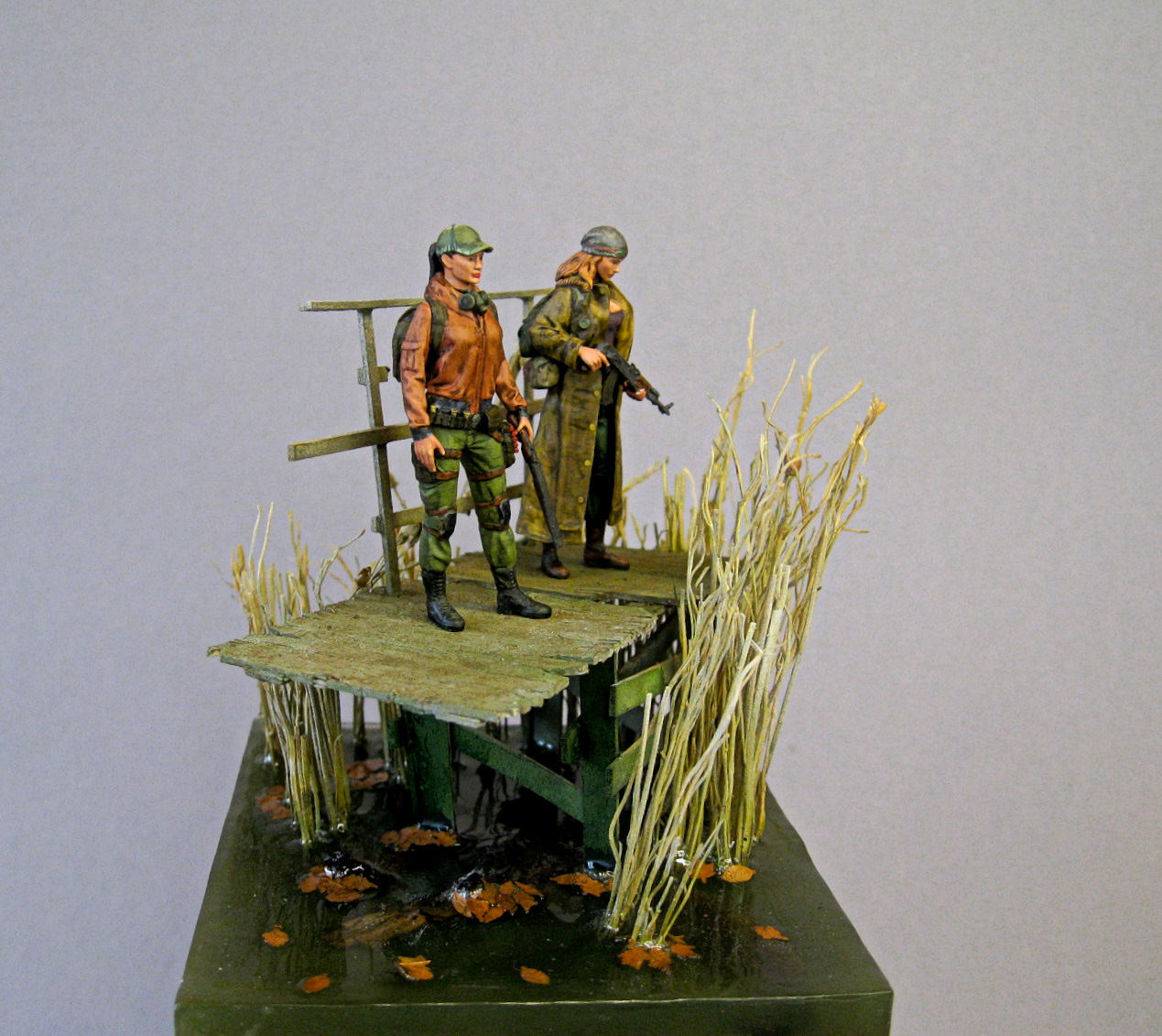 Dioramas and Vignettes: Stalker girls, photo #6