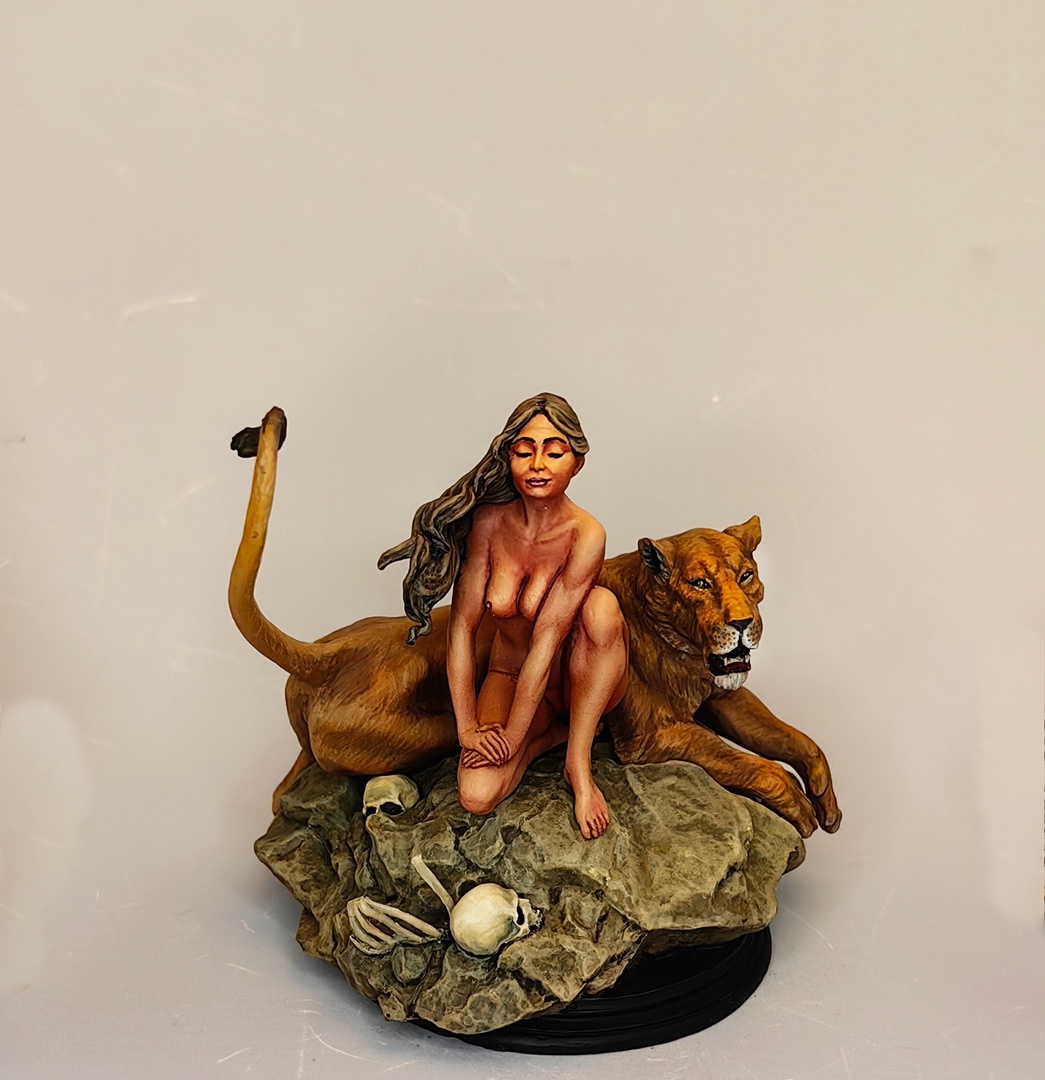 Dioramas and Vignettes:  The Living Legend, photo #1