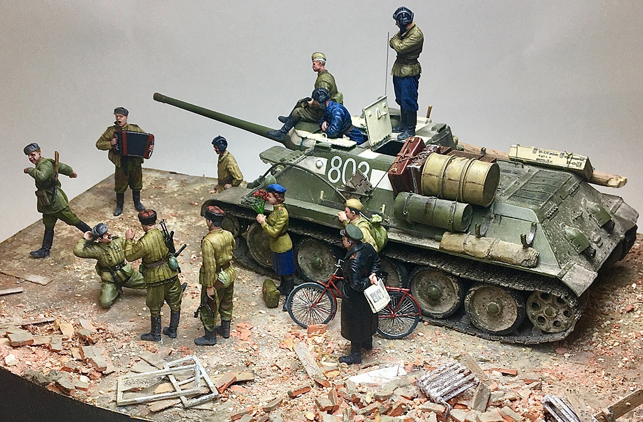 Dioramas and Vignettes: The Victors, photo #4