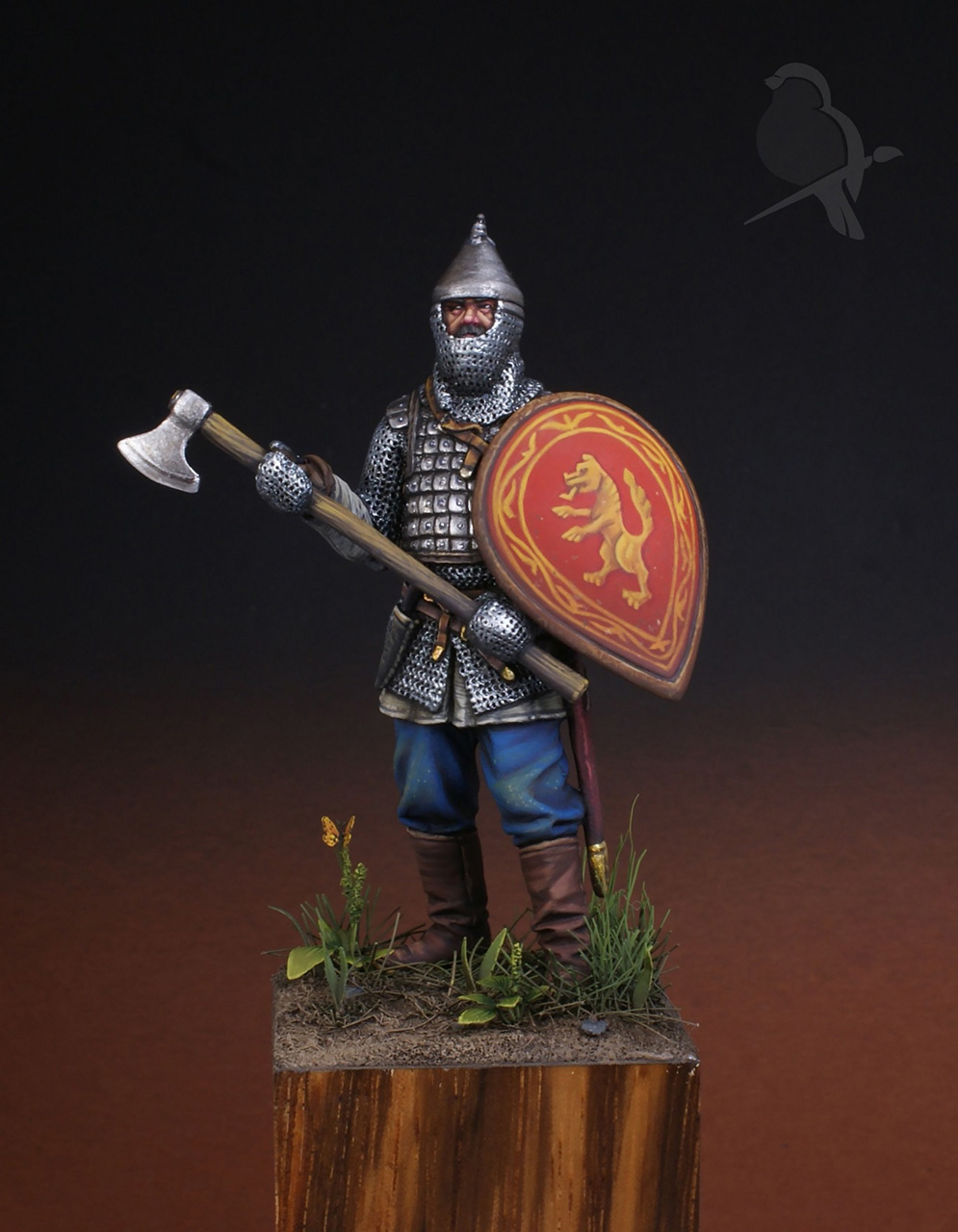 Figures: Russian warrion with an axe, 14th cent., photo #1
