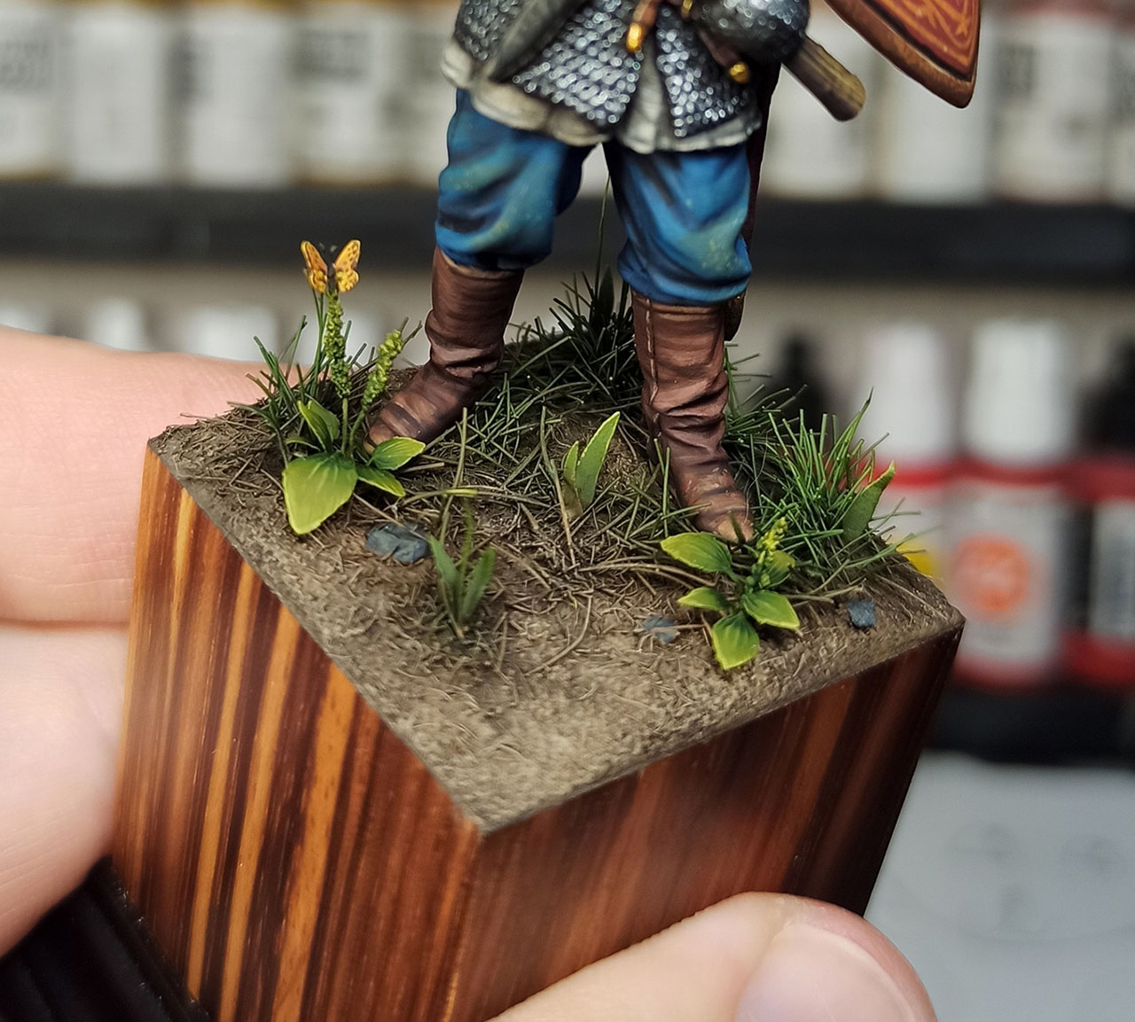 Figures: Russian warrion with an axe, 14th cent., photo #7