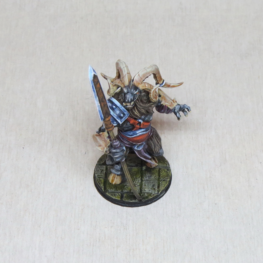 Разное:  Копытный копейщик, фото #6