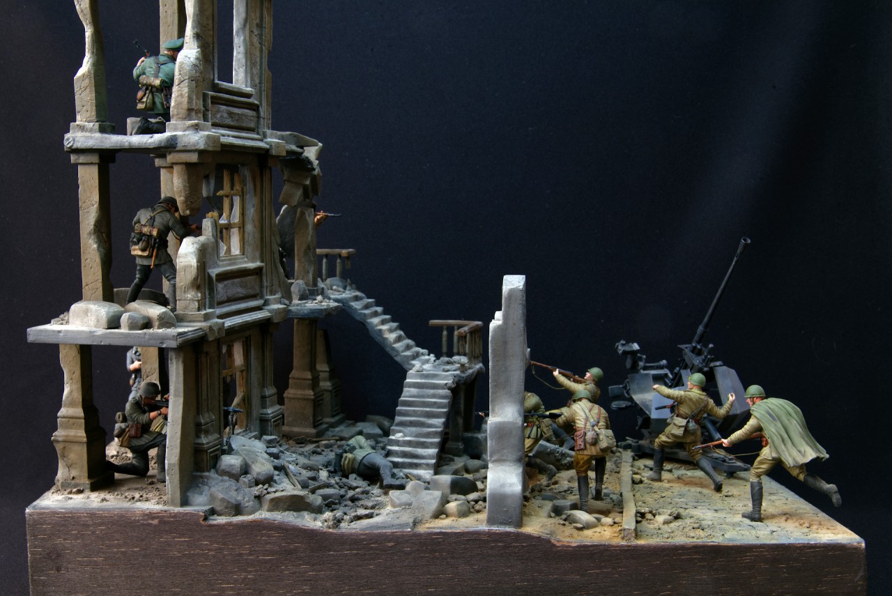 Dioramas and Vignettes: The Assault, photo #1