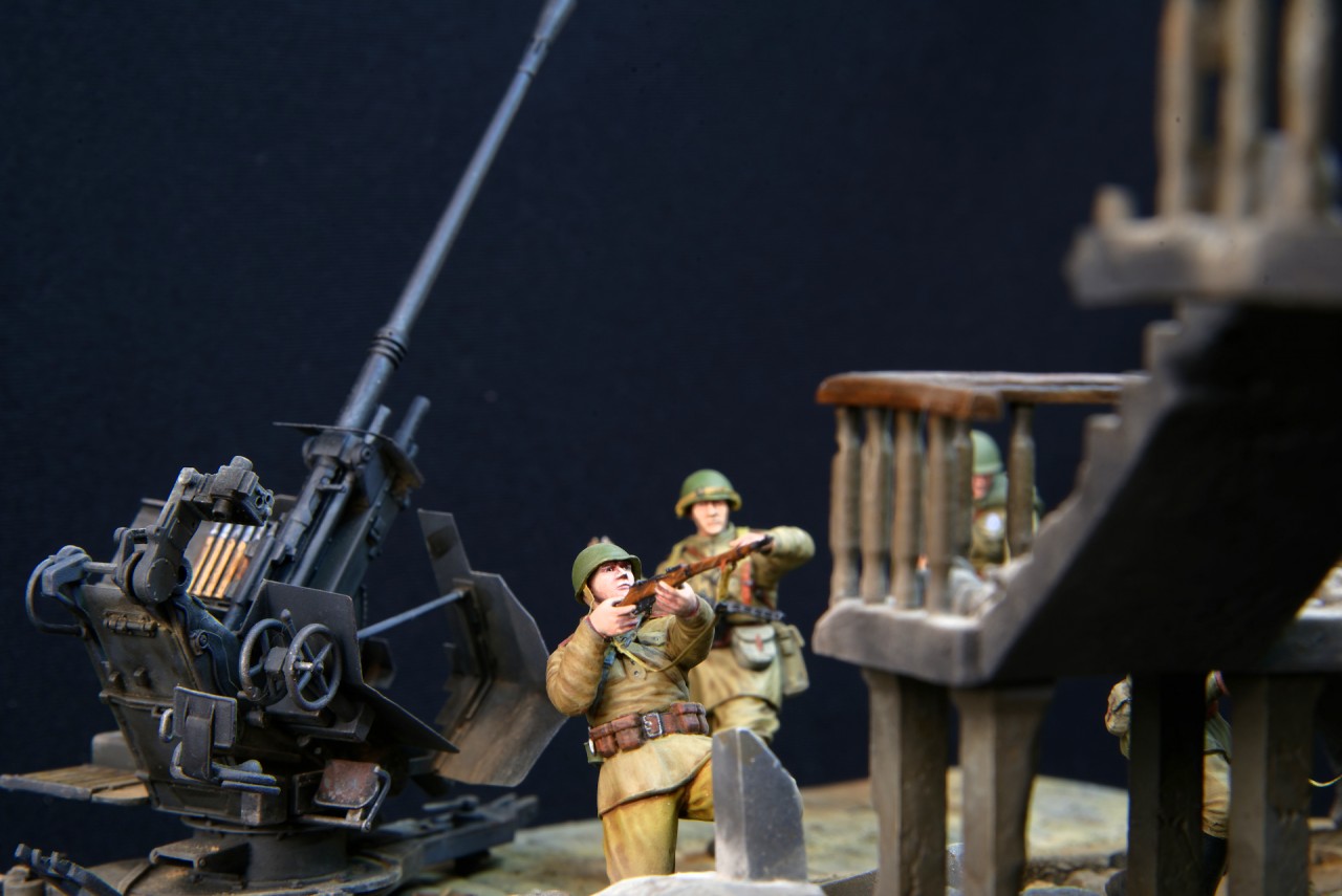 Dioramas and Vignettes: The Assault, photo #12