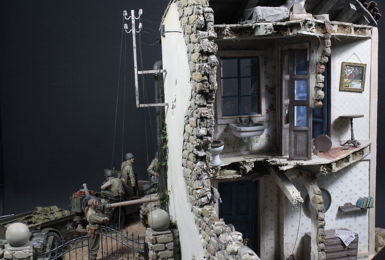Dioramas and Vignettes: Narrow street, broad war, photo #12