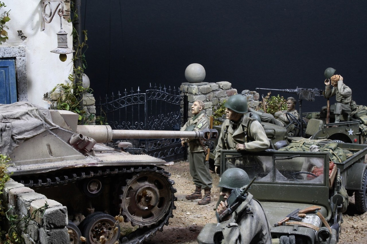 Dioramas and Vignettes: Narrow street, broad war, photo #8