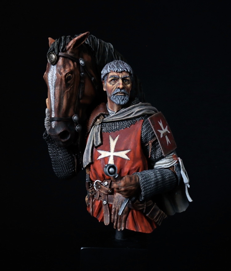 Figures: Hospitalier knight, photo #2