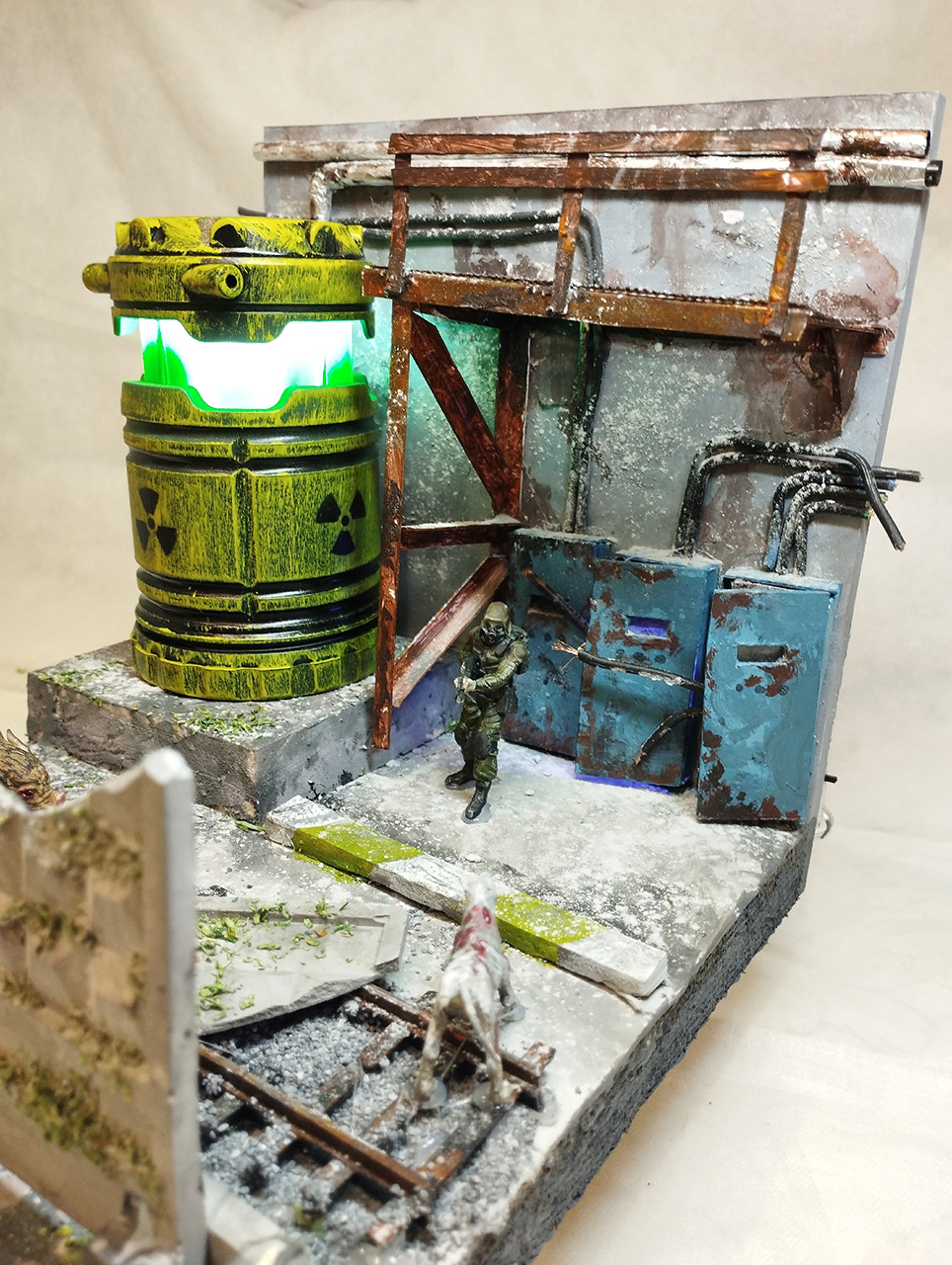 Miscellaneous: Сornered, photo #2