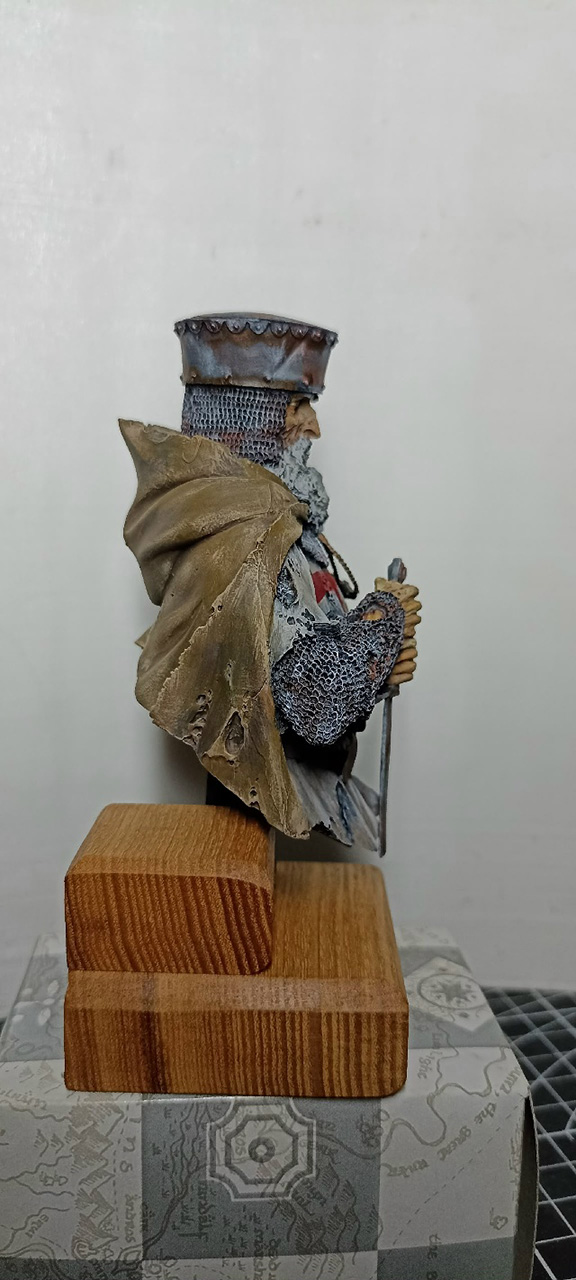 Фигурки: Очень уставший тамплиер, фото #3