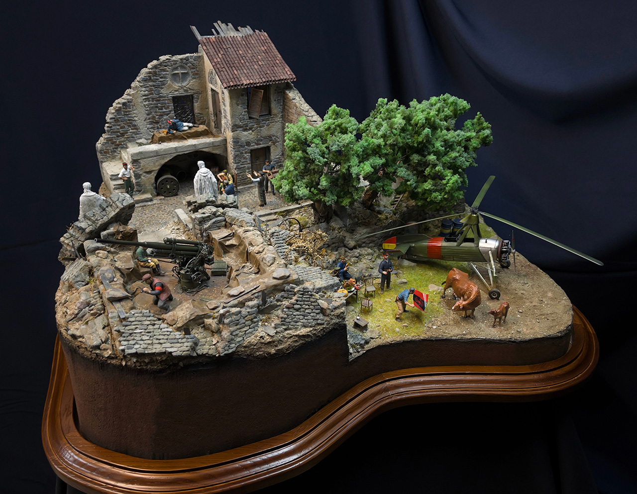 Dioramas and Vignettes: Corrida, photo #1